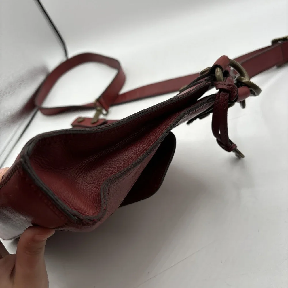 Fossil Maddox Leather Crossbody Bag Purse 90's‎ Y2K Zipper Turn Lock Key Vintage
